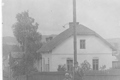 Dom-rodzinny-Sanok-1933-r.